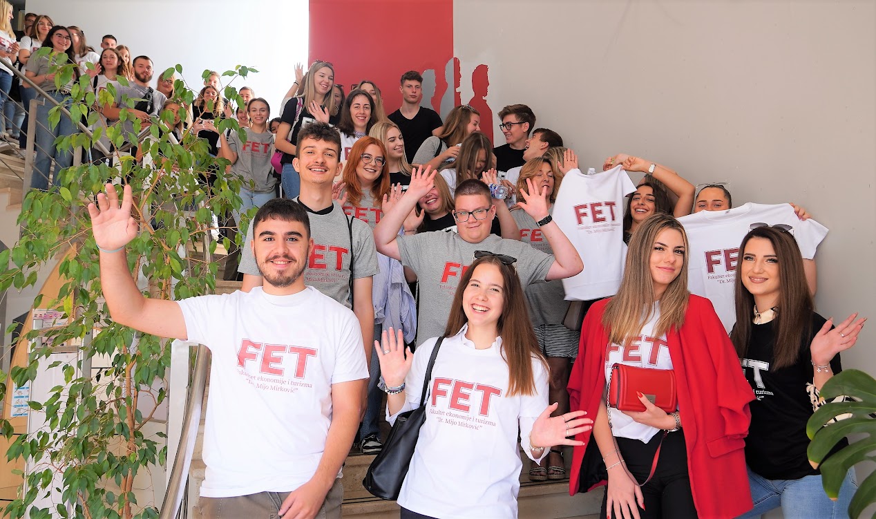 Study economics and tourism at FET